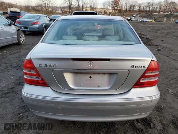 2003 Mercedes-Benz C 240 с VIN WDBRF81J63F401323, выставлен на аукционе Copart как лот 82829204 с пробегом 69 979 миль миль и Списание • Salvage title. История ставок и продаж доступна на DreamBid. Изображение 6.