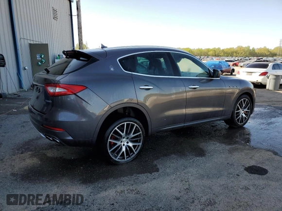 2017 Maserati Levante S z VIN ZN661YUS1HX225966, wystawiony jako Copart lot #52089285 z przebiegiem 118 690 mil mil oraz Szkoda całkowita • Salvage title. Historia ofert i sprzedaży dostępna na DreamBid. Obrazek 3.