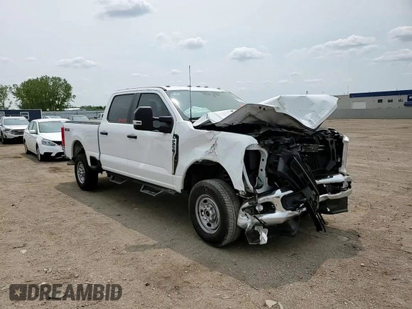 2024 Ford F-250 XL with VIN 1FT7W2BA4REF18353, listed as a Copart auction lot 59164945 with 15,155 mi miles and Salvage title. Bid and sale history available at DreamBid. Image 13.
