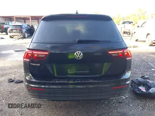 2020 Volkswagen Tiguan S z VIN 3VV1B7AX7LM133084, wystawiony jako IAAI lot #42597631 z przebiegiem 84 415 mil mil oraz . Historia ofert i sprzedaży dostępna na DreamBid. Obrazek 16.