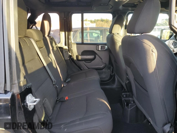 2021 Jeep Wrangler Unlimited 80th Anniversary with VIN 1C4HJXDN8MW526846, listed as a Copart auction lot 82920884 with 57,863 mi miles and Salvage title. Bid and sale history available at DreamBid. Image 11.