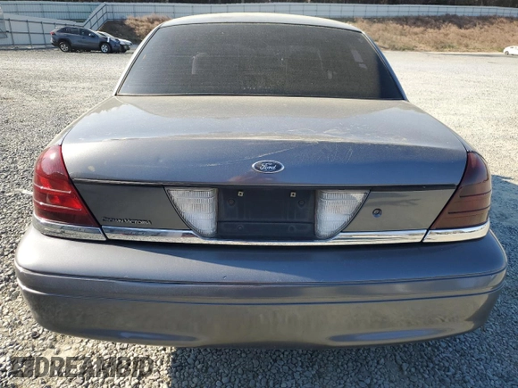 2006 Ford Crown Victoria z VIN 2FAFP73V86X122451, wystawiony jako Copart lot #50893875 z przebiegiem 338 845 mil mil oraz Szkoda całkowita • Salvage title. Historia ofert i sprzedaży dostępna na DreamBid. Obrazek 6.