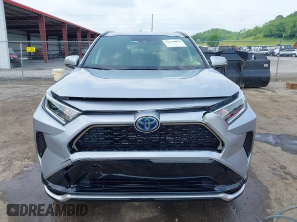 2021 Toyota RAV4 SE with VIN JTMAB3FV9MD055340, listed as a IAAI auction lot 42278024 with 42,040 mi miles and . Bid and sale history available at DreamBid. Image 18.