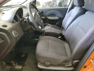 2006 Chevrolet Aveo LT with VIN KL1TG56686B562427, listed as a Copart auction lot 45393615 with 211,170 mi miles and Salvage title. Bid and sale history available at DreamBid. Image 7.