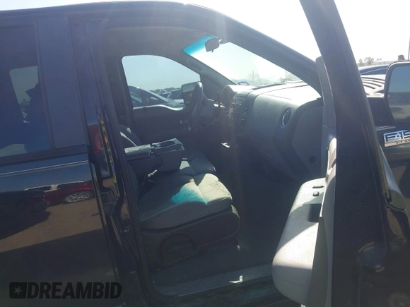 2008 Ford F-150 XLT with VIN 1FTPW14V78FA83525, listed as a IAAI auction lot 41992456 with 230,414 mi miles. Bid and sale history available at carsss.com. Image 5.