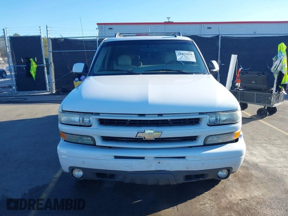 2006 Chevrolet Tahoe Z71 with VIN 1GNEK13T86R135721, listed as a IAAI auction lot 41475859 with 258,090 mi miles. Bid and sale history available at carsss.com. Image 12.