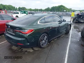 2023 BMW 4 Series 430i z VIN WBA63AV09PFN78926, wystawiony jako IAAI lot #42098820 z przebiegiem Nie podano mil oraz . Historia ofert i sprzedaży dostępna na DreamBid. Obrazek 4.