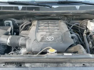 2015 Toyota Tundra Limited с VIN 5TFFY5F13FX189694, выставлен на аукционе IAAI как лот 43332064 с пробегом 329 549 миль миль и . История ставок и продаж доступна на DreamBid. Изображение 19.