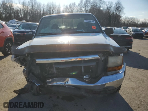 1999 Ford F-250 XL with VIN 1FTNX20F6XEF06608, listed as a Copart auction lot 45563185 with 260,145 mi miles and Salvage title. Bid and sale history available at DreamBid. Image 5.