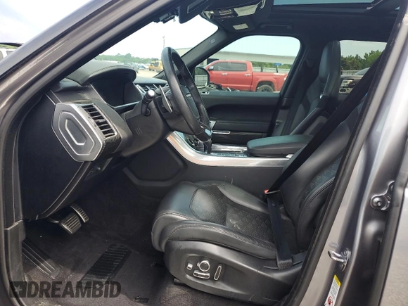 2020 Land Rover Range Rover Sport SVR z VIN SALWZ2RE9LA729082, wystawiony jako Copart lot #61613465 z przebiegiem 43 534 mil mil oraz Szkoda całkowita • Salvage title. Historia ofert i sprzedaży dostępna na DreamBid. Obrazek 7.