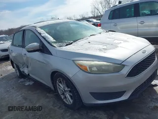 2015 Ford Focus SE с VIN 1FADP3F23FL201976, выставлен на аукционе IAAI как лот 41585357 с пробегом 104 169 миль миль и . История ставок и продаж доступна на DreamBid. Изображение 1.