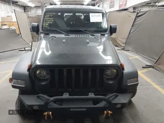 2020 Jeep Wrangler Sport S with VIN 1C4GJXAN4LW229040, listed as a IAAI auction lot 42172180 with 58,701 mi miles and . Bid and sale history available at DreamBid. Image 12.