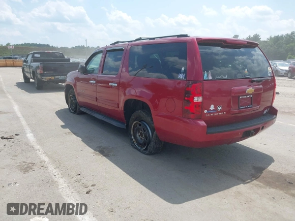 2013 Chevrolet Suburban LT with VIN 1GNSKJE7XDR184242, listed as a IAAI auction lot 42736924 with 217,906 mi miles and . Bid and sale history available at DreamBid. Image 3.
