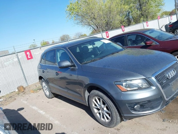 2012 Audi Q5 2.0T Premium Plus with VIN WA1LFAFP6CA070519, listed as a IAAI auction lot 42038960 with 115,391 mi miles. Bid and sale history available at carsss.com. Image 1.