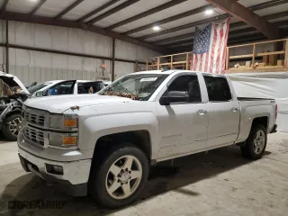 2015 Chevrolet Silverado 1500 LTZ with VIN 3GCUKSEC9FG421231, listed as a Copart auction lot 46024175 with 208,552 mi miles and Salvage Title. Bid and sale history available at carsss.com. Image 1.