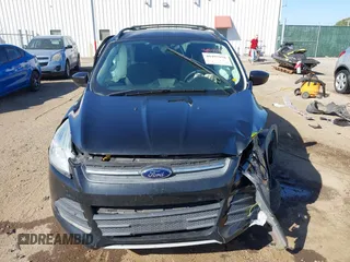 2013 Ford Escape SE with VIN 1FMCU0GX3DUA53113, listed as a IAAI auction lot 40497958 with 132,367 mi miles and . Bid and sale history available at carsss.com. Image 13.
