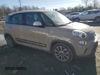 2016 FIAT 500L Trekking with VIN ZFBCFADH1GZ037598, listed as a Copart auction lot 42458725 with 84,105 mi miles and Salvage Title. Bid and sale history available at carsss.com. Image 4.