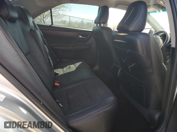 2017 Toyota Camry XLE z VIN 4T1BF1FK6HU735894, wystawiony jako Copart lot #54791645 z przebiegiem 81 872 mil mil oraz Szkoda całkowita • Salvage title. Historia ofert i sprzedaży dostępna na DreamBid. Obrazek 10.