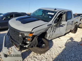 2024 Chevrolet Silverado 1500 Custom Trail Boss with VIN 3GCPDCEK1RG151825, listed as a Copart auction lot 80678954 with 5,257 mi miles and Salvage Title. Bid and sale history available at carsss.com. Image 1.