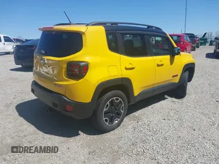2016 Jeep Renegade Trailhawk with VIN ZACCJBCT4GPD07347, listed as a IAAI auction lot 41985986 with 97,449 mi miles and . Bid and sale history available at carsss.com. Image 4.