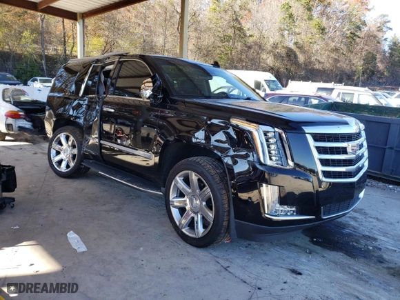 2018 Cadillac Escalade Luxury with VIN 1GYS3BKJ8JR197833, listed as a Copart auction lot 83692694 with 69,821 mi miles and Salvage Title. Bid and sale history available at carsss.com. Image 4.