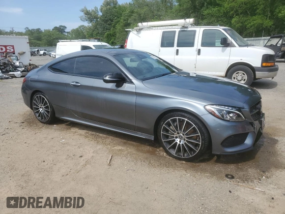2018 Mercedes-Benz C 300 z VIN WDDWJ4JB5JF750528, wystawiony jako Copart lot #52203115 z przebiegiem 83 409 mil mil oraz Szkoda całkowita • Salvage title. Historia ofert i sprzedaży dostępna na DreamBid. Obrazek 4.