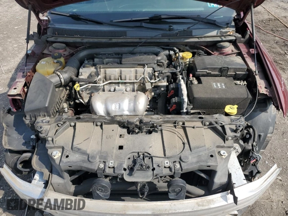 2015 Chrysler 200 S z VIN 1C3CCCBB2FN746132, wystawiony jako Copart lot #59660915 z przebiegiem 142 663 mil mil oraz Szkoda całkowita • Salvage title. Historia ofert i sprzedaży dostępna na DreamBid. Obrazek 11.