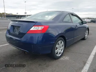 2008 Honda Civic Cpe LX with VIN 2HGFG12608H530474, listed as a IAAI auction lot 42084035 with 182,037 mi miles. Bid and sale history available at carsss.com. Image 4.