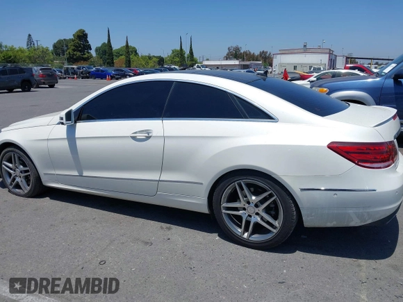 2014 Mercedes-Benz E 350 z VIN WDDKJ5KB6EF248751, wystawiony jako IAAI lot #42316139 z przebiegiem 131 183 mil mil oraz . Historia ofert i sprzedaży dostępna na DreamBid. Obrazek 14.