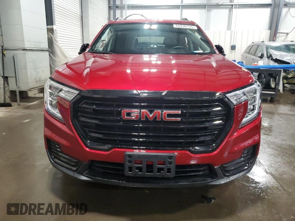 2024 GMC Terrain SLE with VIN 3GKALTEG0RL255982, listed as a Copart auction lot 44430155 with 7,214 mi miles and Salvage Title. Bid and sale history available at DreamBid. Image 5.