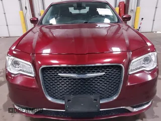 2015 Chrysler 300 Limited with VIN 2C3CCARGXFH892146, listed as a IAAI auction lot 41675840 with 60,527 mi miles. Bid and sale history available at carsss.com. Image 12.