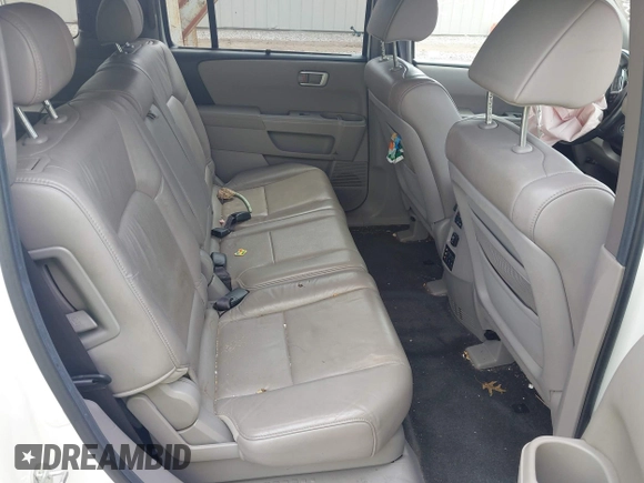 2011 Honda Pilot Touring z VIN 5FNYF4H96BB106873, wystawiony jako IAAI lot #42154795 z przebiegiem 162 282 mil mil oraz . Historia ofert i sprzedaży dostępna na DreamBid. Obrazek 8.