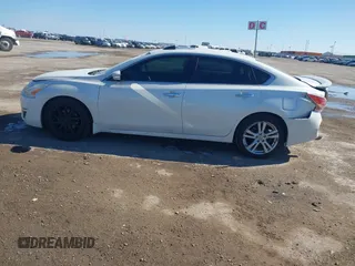 2015 Nissan Altima S z VIN 1N4BL3AP7FC436368, wystawiony jako IAAI lot #41609849 z przebiegiem 228 598 mil mil oraz . Historia ofert i sprzedaży dostępna na DreamBid. Obrazek 14.
