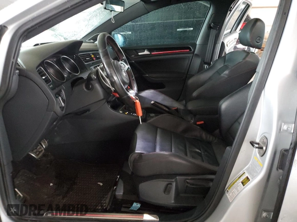 2015 Volkswagen GTI Autobahn z VIN 3VW4T7AU6FM043375, wystawiony jako Copart lot #54059565 z przebiegiem 101 202 mil mil oraz Szkoda całkowita • Salvage title. Historia ofert i sprzedaży dostępna na DreamBid. Obrazek 7.