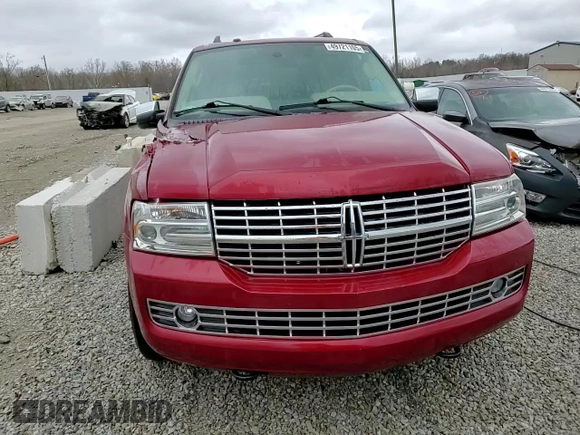 2014 Lincoln Navigator z VIN 5LMJJ2J55EEL06038, wystawiony jako Copart lot #49721105 z przebiegiem 97 659 mil mil oraz Szkoda całkowita • Salvage title. Historia ofert i sprzedaży dostępna na DreamBid. Obrazek 14.