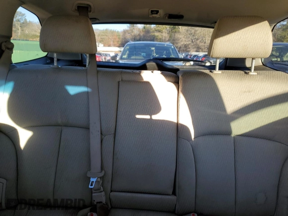 2011 Subaru Outback Premium z VIN 4S4BRBCC8B3371503, wystawiony jako Copart lot #85902184 z przebiegiem 206 525 mil mil oraz Nie do naprawy • Non repairable. Historia ofert i sprzedaży dostępna na DreamBid. Obrazek 10.