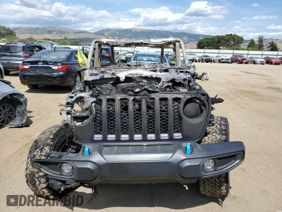 2022 Jeep Wrangler Unlimited Rubicon with VIN 1C4JJXR64NW223339, listed as a Copart auction lot 56760735 with Not provided miles and Non repairable. Bid and sale history available at DreamBid. Image 5.