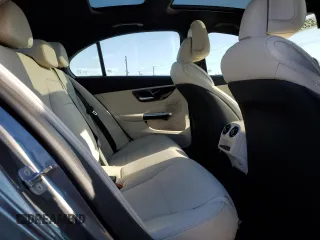 2025 Mercedes-Benz C 300 with VIN W1KAF4GB7SR251684, listed as a Copart auction lot 52391325 with 587 mi miles and Salvage Title. Bid and sale history available at DreamBid. Image 10.