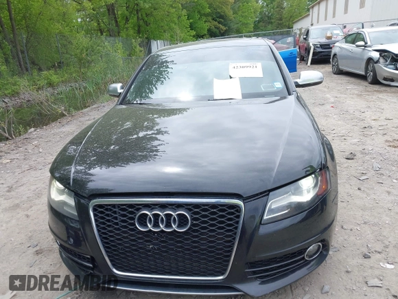 2011 Audi S4 Premium Plus z VIN WAUBGAFL7BA079009, wystawiony jako IAAI lot #42309921 z przebiegiem 117 662 mil mil oraz . Historia ofert i sprzedaży dostępna na DreamBid. Obrazek 12.