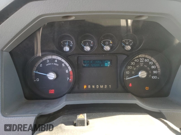 2014 Ford F-350 XL with VIN 1FTRF3B69EEB59330, listed as a Copart auction lot 41978895 with 105,200 mi miles and Salvage title. Bid and sale history available at DreamBid. Image 9.