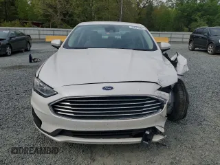 2020 Ford Fusion Hybrid SE with VIN 3FA6P0LUXLR184992, listed as a Copart auction lot 52674565 with 59,742 mi miles and Salvage Title. Bid and sale history available at carsss.com. Image 5.