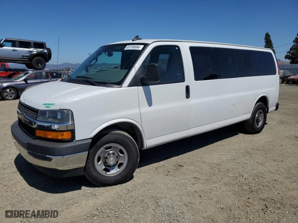 2018 Chevrolet Express Passenger LT with VIN 1GAZGPFG0J1331553, listed as a Copart auction lot 69189694 with 84,376 mi miles and Salvage Title. Bid and sale history available at carsss.com. Image 1.