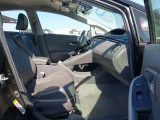 2011 Toyota Prius I z VIN JTDKN3DU0B0302870, wystawiony jako IAAI lot #42398286 z przebiegiem 190 527 mil mil oraz . Historia ofert i sprzedaży dostępna na DreamBid. Obrazek 5.