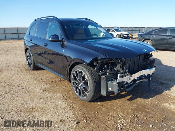 2024 BMW X7 xDrive40i with VIN 5UX23EM09R9S27315, listed as a IAAI auction lot 41978380 with 27,769 mi miles. Bid and sale history available at carsss.com. Image 1.