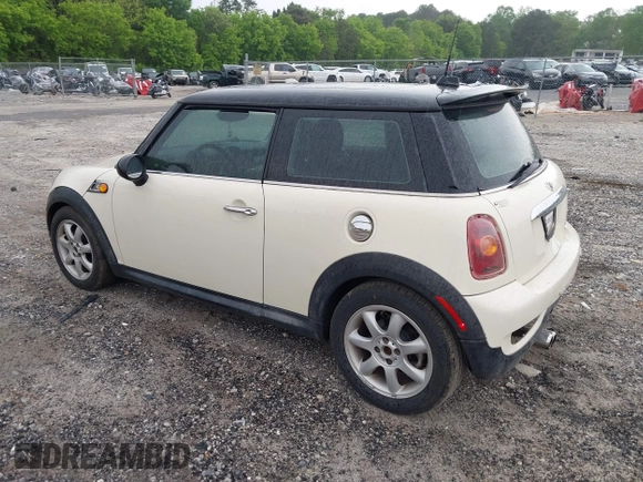2007 MINI Hardtop S with VIN WMWMF73557TL91653, listed as a IAAI auction lot 42095562 with 113,860 mi miles and . Bid and sale history available at DreamBid. Image 3.