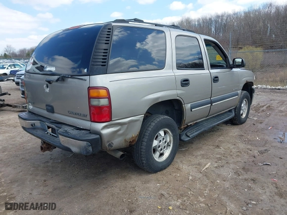 2003 Chevrolet Tahoe LT with VIN 1GNEC13Z63J100509, listed as a IAAI auction lot 42013681 with 1 mi miles. Bid and sale history available at carsss.com. Image 4.