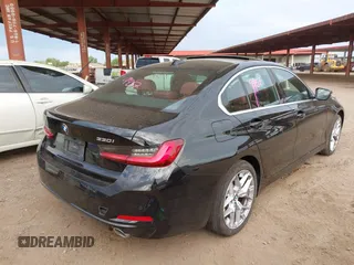 2025 BMW 3 Series 330i with VIN 3MW69CW03S8F06131, listed as a IAAI auction lot 42772628 with 16,765 mi miles and . Bid and sale history available at DreamBid. Image 4.