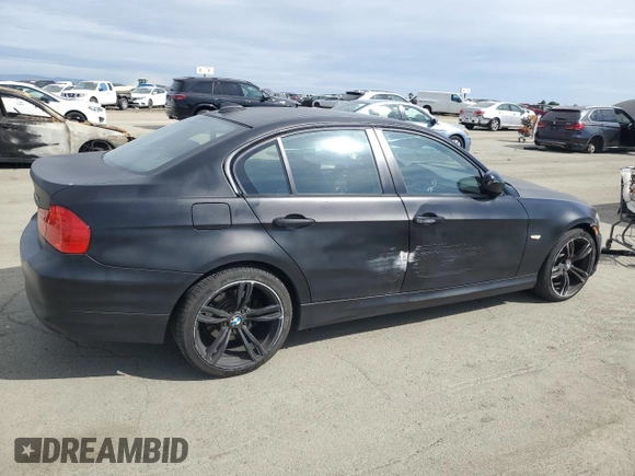 2011 BMW 3 Series 328i z VIN WBAPH7C51BA801991, wystawiony jako Copart lot #50096365 z przebiegiem 122 874 mil mil oraz Szkoda całkowita • Salvage title. Historia ofert i sprzedaży dostępna na DreamBid. Obrazek 3.
