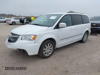 2014 Chrysler Town & Country Touring with VIN 2C4RC1BG8ER255121, listed as a IAAI auction lot 41518676 with 46,087 mi miles. Bid and sale history available at carsss.com. Image 18.