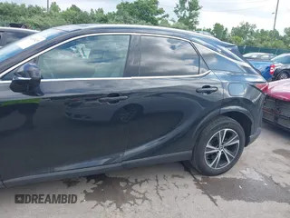 2023 Lexus RX 350 z VIN 2T2BAMCA9PC034273, wystawiony jako IAAI lot #42653429 z przebiegiem 29 826 mil mil oraz . Historia ofert i sprzedaży dostępna na DreamBid. Obrazek 14.